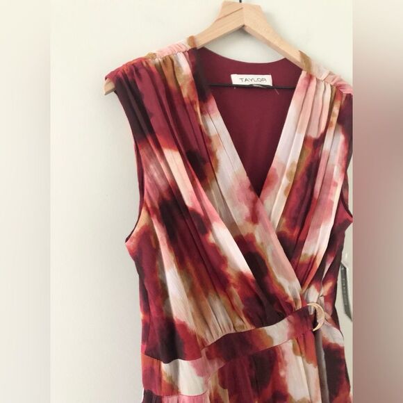 NWT Taylor Sleeveless Wrap Dress in Red Multi Watercolor Print - Size XL - Picture 4 of 12